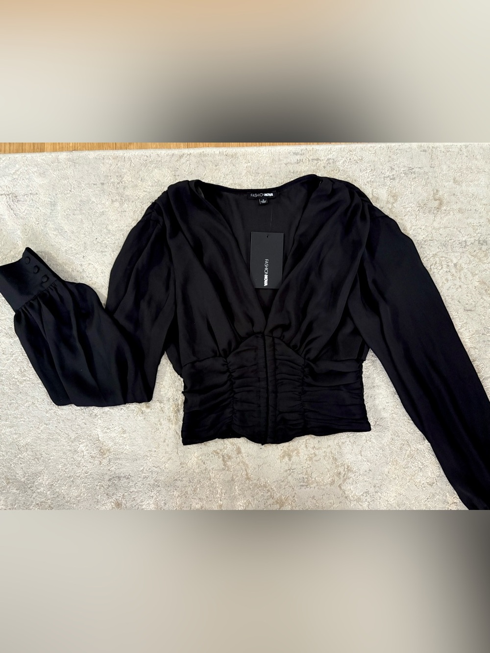 NWT❗️Fashion Nova Black Ruched V-Neck Blouse